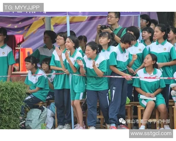 榕江第一中学足球比赛精彩直播全程回顾与精彩瞬间分享 榕江第一中学足球比赛精彩直播全程回顾与精彩瞬间分享